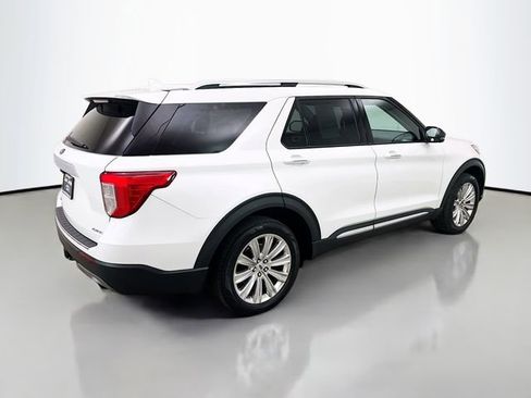 Certified 2021 Ford Explorer Limited w/ Equipment Group 301A AWD/4WD image 7