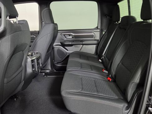 New 2026 RAM 1500 4x4 Crew Cab image 27