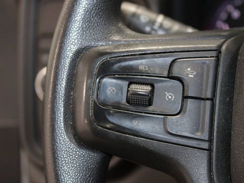 Used 2022 Chevrolet Silverado 1500 W/T RWD image 19