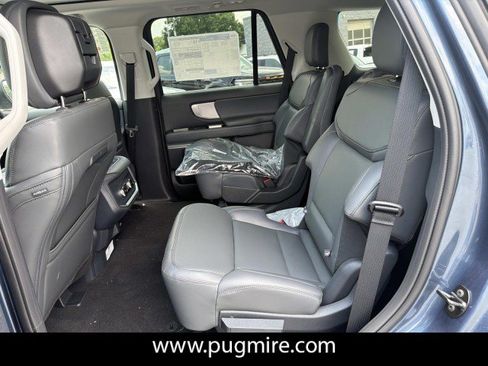 New 2027 Ford Expedition Active RWD image 13