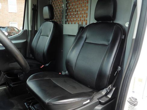 Used 2020 Ford Transit 150 Medium Roof RWD image 5