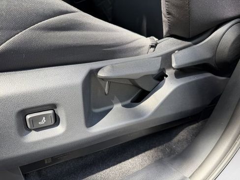 New 2026 Toyota Tacoma SR5 AWD/4WD image 25