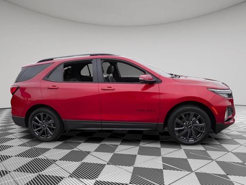 Used 2023 Chevrolet Equinox RS w/ RS Leather Package FWD image 8