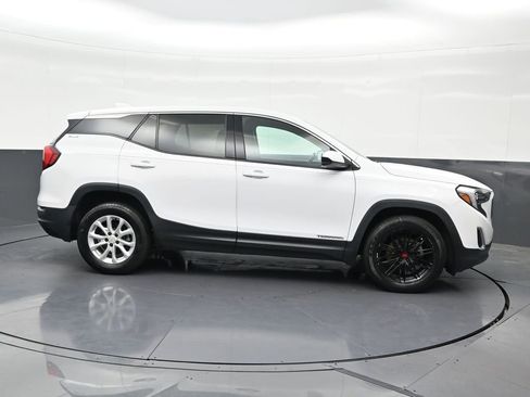 Used 2020 GMC Terrain SLE FWD image 7