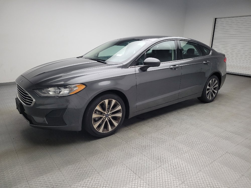 Used 2020 Ford Fusion SE AWD/4WD image 2