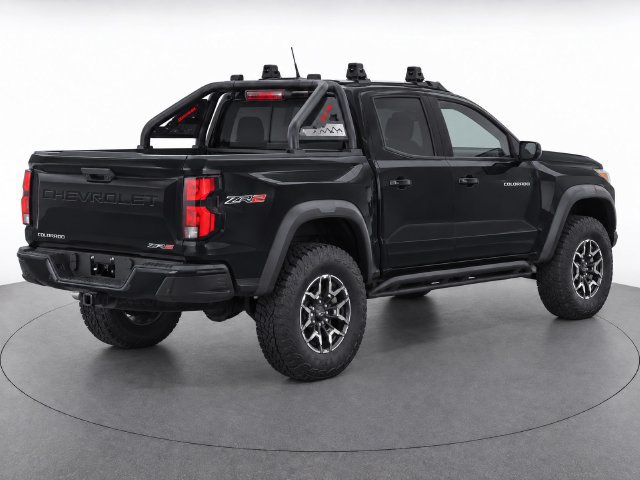 Used 2026 Chevrolet Colorado ZR2 w/ Technology Package AWD/4WD image 6