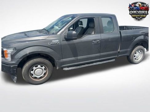 Used 2018 Ford F150 XL w/ Equipment Group 101A Mid RWD image 1