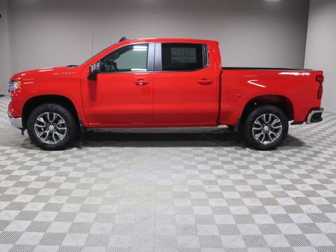 New 2026 Chevrolet Silverado 1500 LT w/ Safety Package AWD/4WD image 8