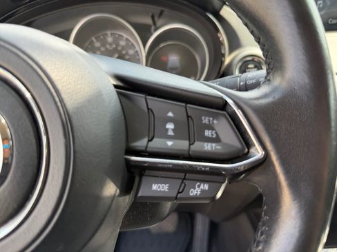 Used 2018 MAZDA CX-9 Touring AWD/4WD image 19