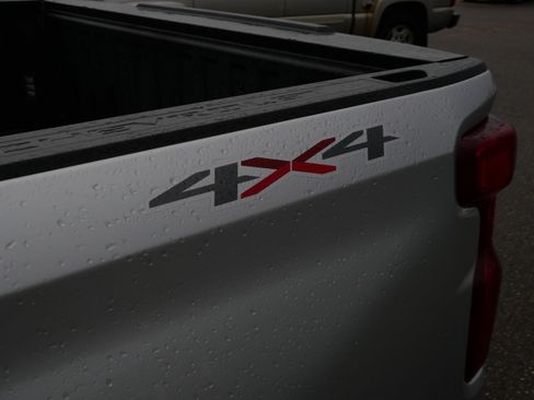 Certified 2021 Chevrolet Silverado 1500 Custom w/ Rally Edition AWD/4WD image 18