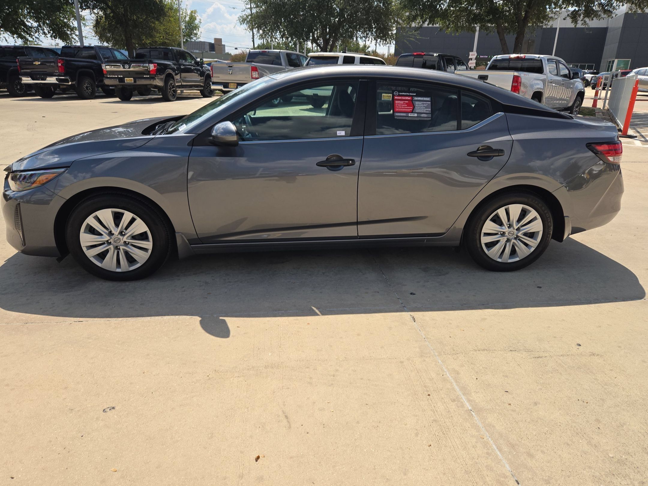 Certified 2025 Nissan Sentra S FWD image 6