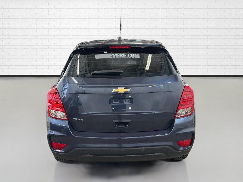 Used 2018 Chevrolet Trax LS FWD image 8