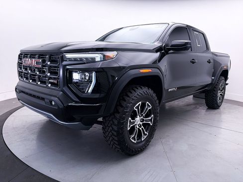 Used 2023 GMC Canyon AT4 w/ AT4 Premium Package AWD/4WD image 13