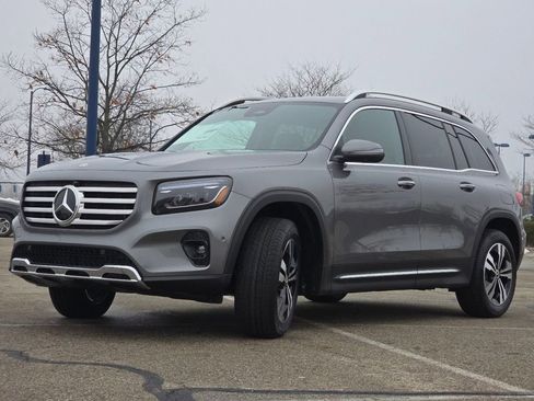 New 2026 Mercedes-Benz GLB 250 4MATIC image 12