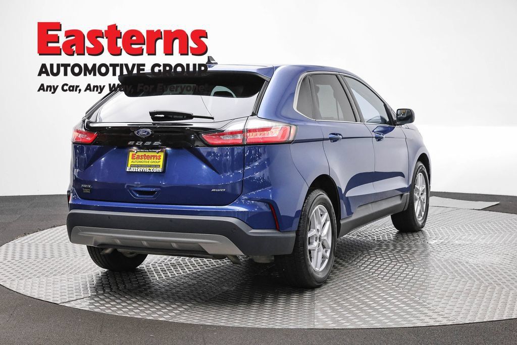 Used 2023 Ford Edge SEL AWD/4WD image 7