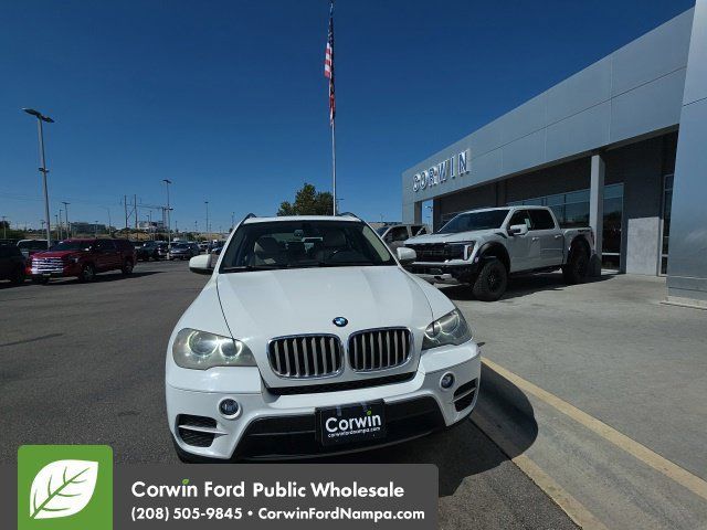 Used 2012 BMW X5 xDrive35d AWD/4WD image 3