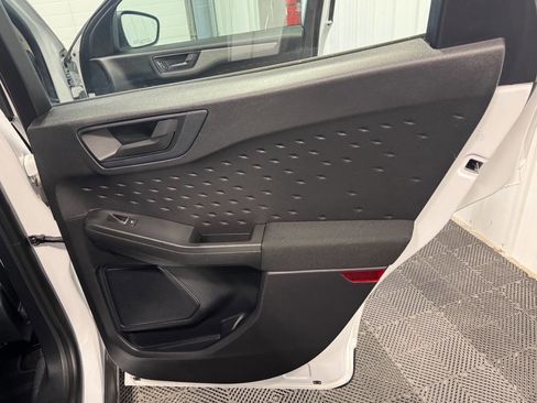 Used 2020 Ford Escape S image 21