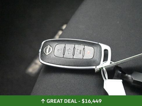 Used 2024 Nissan Sentra SV image 30