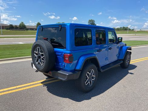 New 2025 Jeep Wrangler Sahara image 14