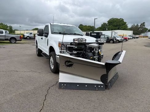 Used 2022 Ford F350 XLT w/ XLT Value Package AWD/4WD image 7