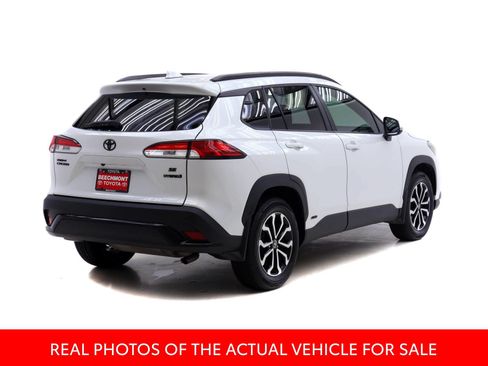 Certified 2024 Toyota Corolla Cross AWD Hybrid image 2