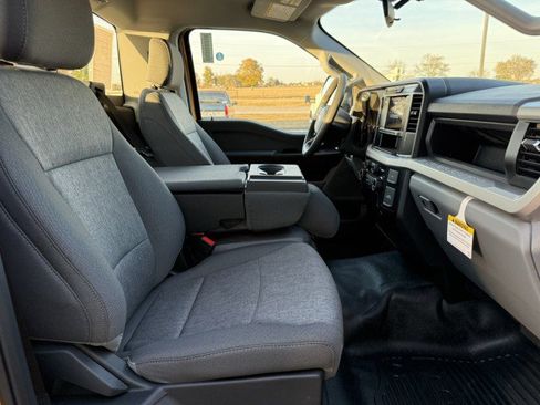 Used 2025 Ford F250 XL w/ 360-Degree Camera Package image 9