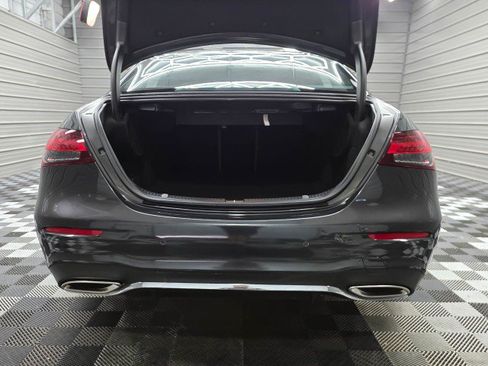 Used 2021 Mercedes-Benz E 350 4MATIC Sedan image 41
