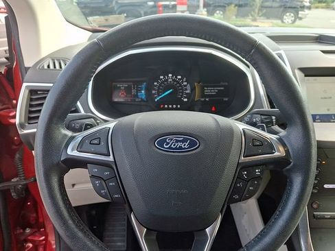 Used 2020 Ford Edge Titanium AWD/4WD image 23