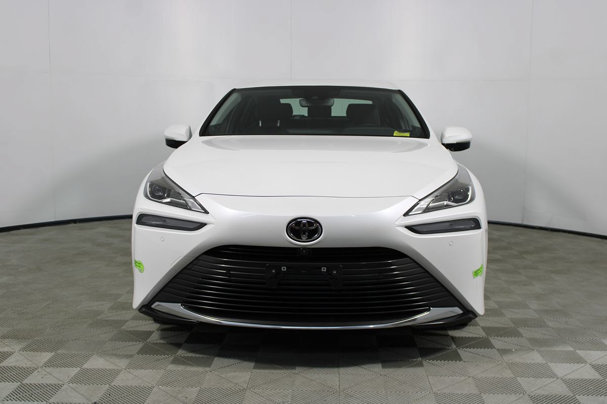 Used 2023 Toyota Mirai w/ Advanced Technology Package RWD image 44