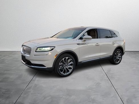 Used 2021 Lincoln Nautilus Reserve w/ Equipment Group 201A image 2
