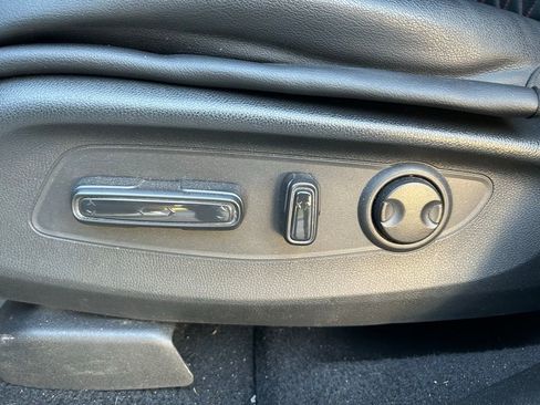 Used 2023 Honda CR-V Sport image 16