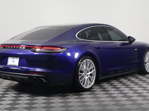 Used 2023 Porsche Panamera 4S image 4