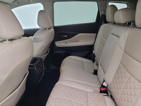 Used 2021 Nissan Murano Platinum w/ Cargo Package image 18