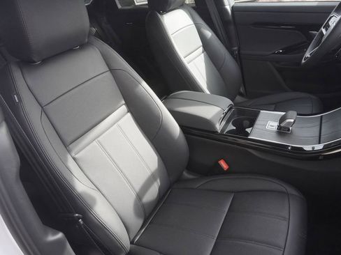 New 2026 Land Rover Range Rover Evoque S image 24