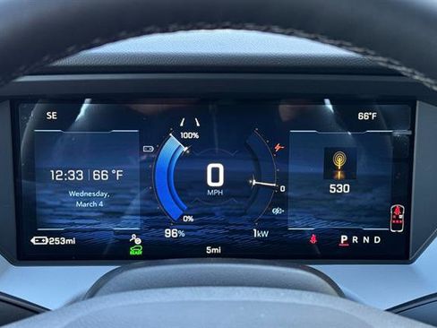 New 2027 Chevrolet Bolt LT w/ Comfort Package image 28