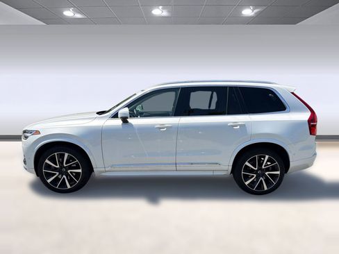 Certified 2023 Volvo XC90 B6 Plus AWD/4WD image 2