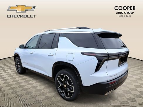New 2026 Chevrolet Traverse High Country FWD image 22