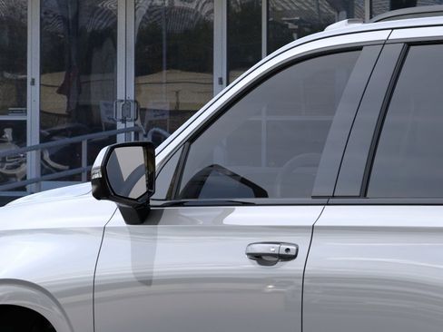 New 2026 Chevrolet Tahoe RST RWD image 12