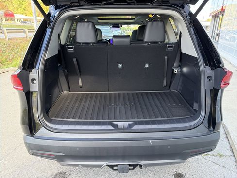 New 2026 Toyota Grand Highlander Platinum AWD/4WD image 30