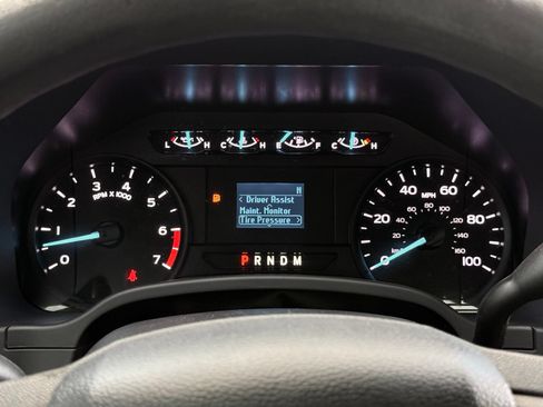Used 2022 Ford F350 XL w/ Power Equipment Group AWD/4WD image 32