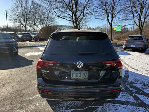 Used 2021 Volkswagen Tiguan SE R-Line AWD/4WD image 6