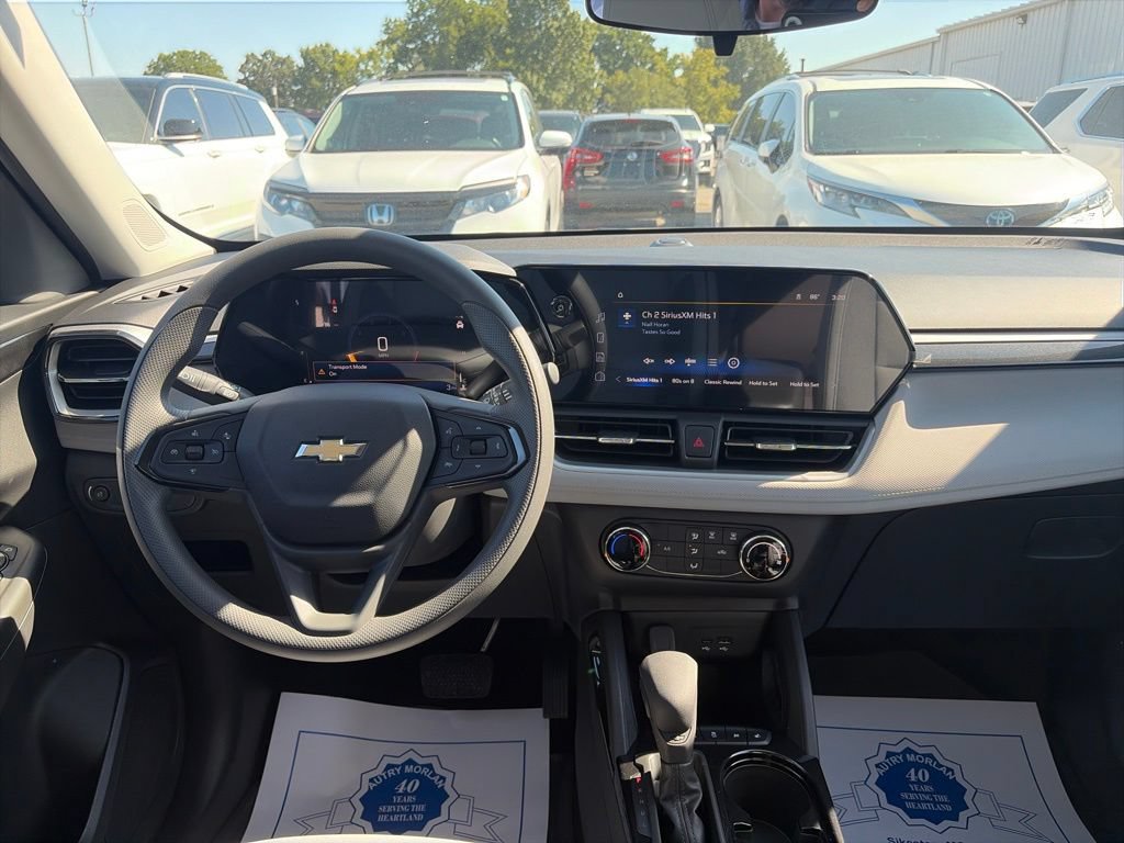 New 2026 Chevrolet TrailBlazer LS w/ LPO, Blackout Package FWD image 14