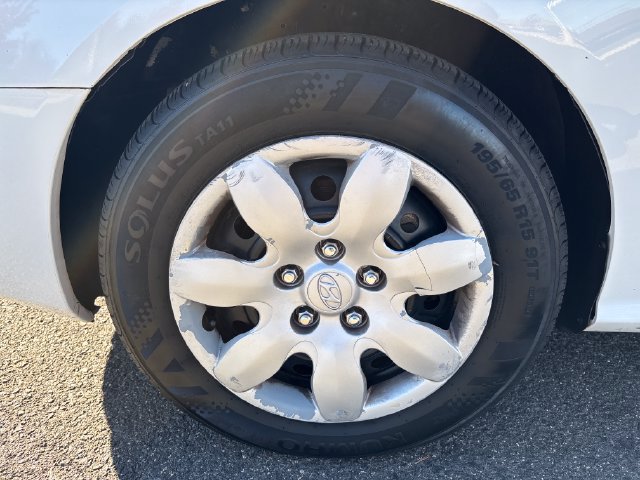 Used 2008 Hyundai Elantra Sedan FWD image 10