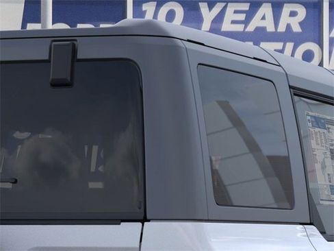 New 2025 Ford Bronco 4-Door image 25