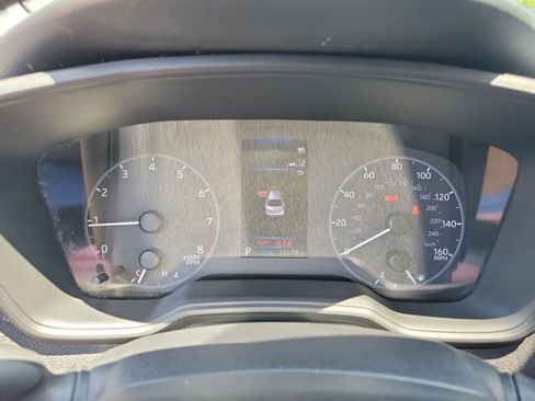 Used 2025 Toyota Corolla LE FWD image 17