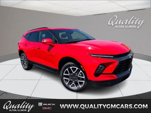 Used 2023 Chevrolet Blazer RS w/ Driver Confidence II Package FWD image 1