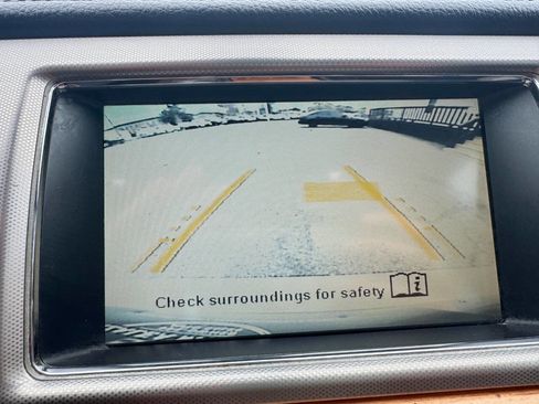 Used 2010 Jaguar XF Luxury image 17