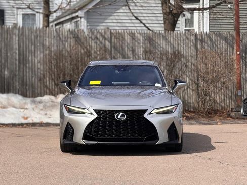 Used 2022 Lexus IS 350 F Sport image 9