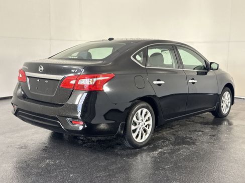 Used 2019 Nissan Sentra SV image 11