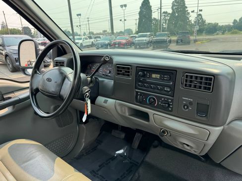 Used 2002 Ford F450 XL RWD image 19